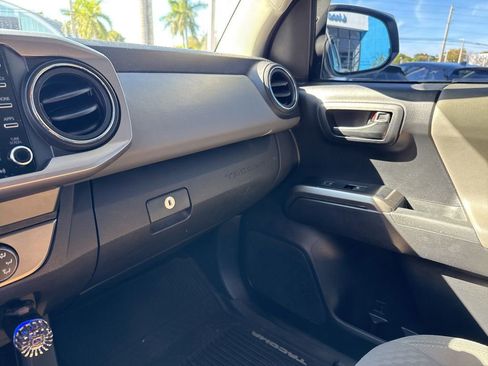 Used 2020 Toyota Tacoma SR5 image 23