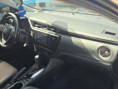 Used 2017 Toyota Corolla SE w/ Carpet Mat Package (TMS) image 22