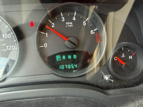 Used 2010 Jeep Patriot Sport AWD/4WD image 11