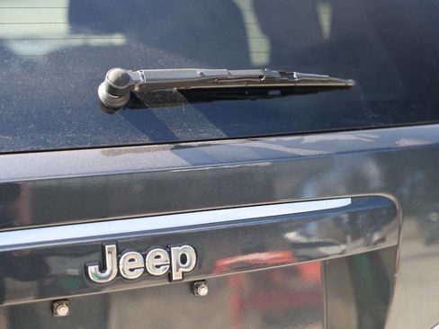 Used 2014 Jeep Compass Latitude w/ Sun/Sound Group image 31