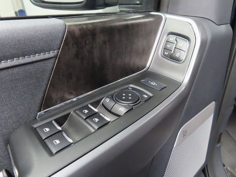 Used 2024 Ford F350 Lariat w/ Lariat Ultimate Package image 58