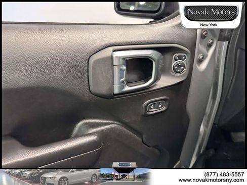 Used 2021 Jeep Wrangler Unlimited Sport AWD/4WD image 14
