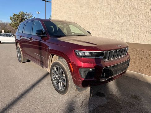 Used 2022 Jeep Grand Cherokee L Overland image 6