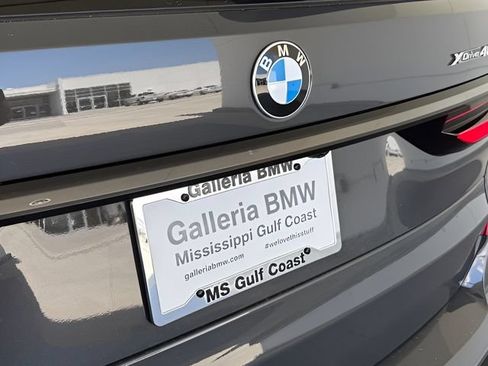 Used 2026 BMW X7 xDrive40i AWD/4WD image 14