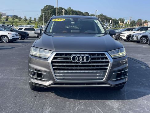 Used 2019 Audi Q7 3.0T Prestige w/ Prestige Package AWD/4WD image 2