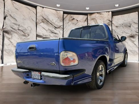 Used 2002 Ford F150 Lightning RWD image 6