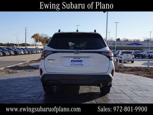 Used 2026 Subaru Forester Premium image 4