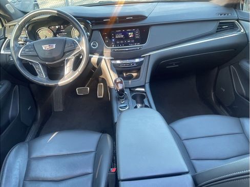 Used 2021 Cadillac XT5 Sportv image 11