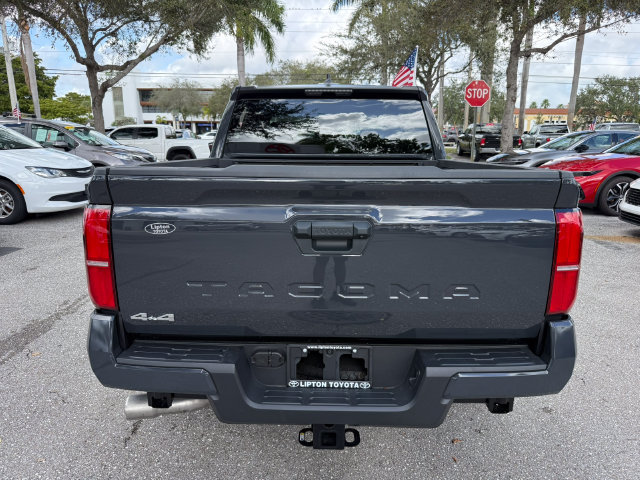 Used 2025 Toyota Tacoma SR5 AWD/4WD image 6