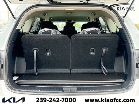 New 2026 Kia Sorento LX image 12