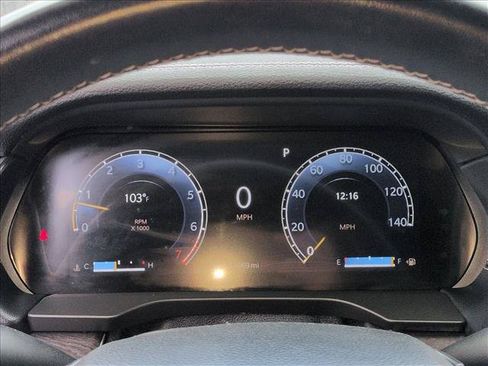 Used 2022 Jeep Grand Cherokee L Limited AWD/4WD image 16