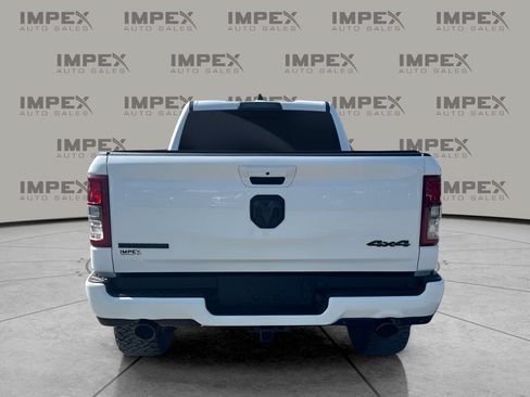 Used 2022 RAM 1500 Big Horn w/ Night Edition AWD/4WD image 4