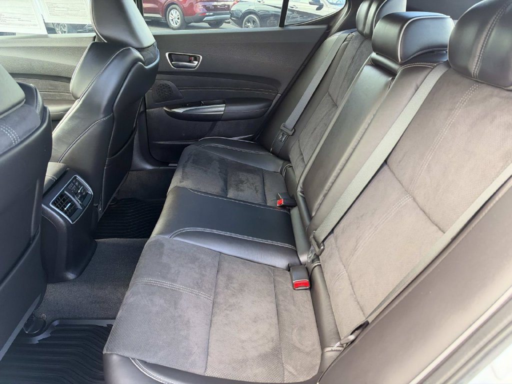 Used 2019 Acura TLX w/ Technology & A-SPEC Package FWD image 19