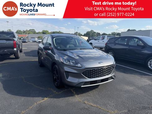 Used 2022 Ford Escape SE AWD/4WD image 1