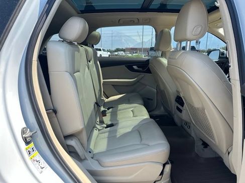 Used 2018 Audi Q7 3.0T Premium Plus AWD/4WD image 27