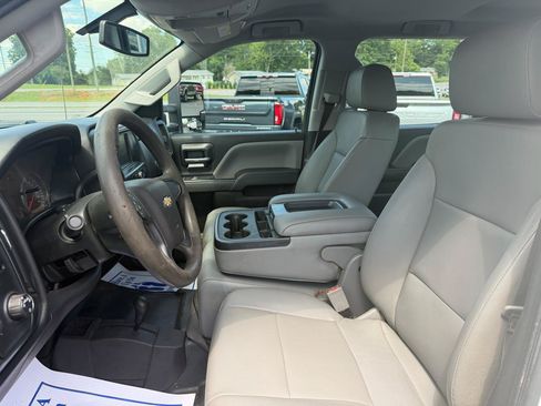 Used 2017 Chevrolet Silverado 3500 W/T w/ WT Convenience Package AWD/4WD image 10