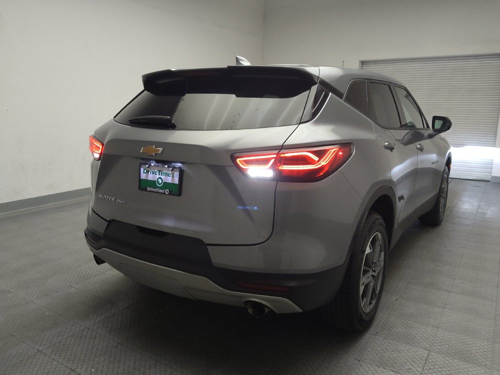 Used 2025 Chevrolet Blazer LT AWD/4WD image 7