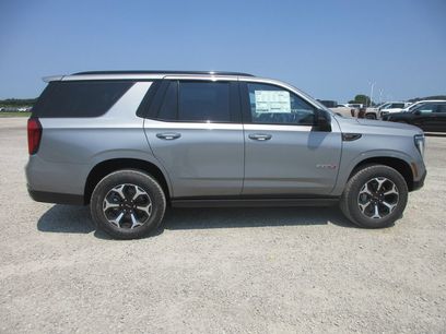 New 2026 GMC Yukon AT4 w/ AT4 Premium Package