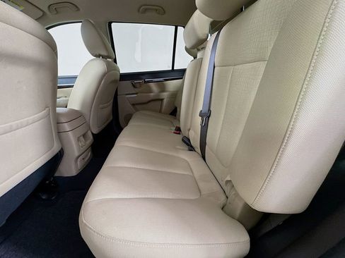 Used 2010 Hyundai Santa Fe GLS w/ Summer Event Pkg 21 AWD/4WD image 28