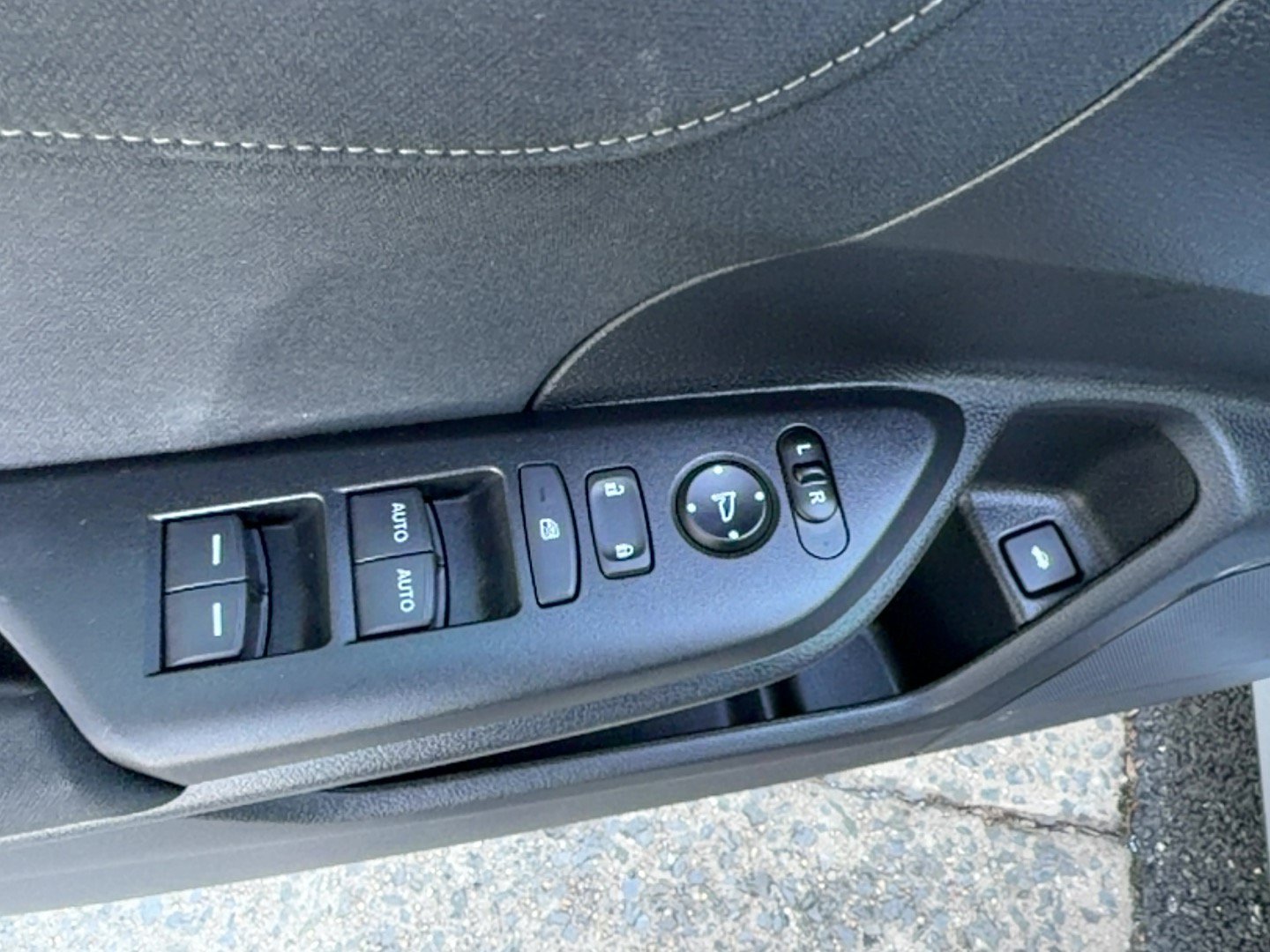 Used 2018 Honda Civic EX image 14
