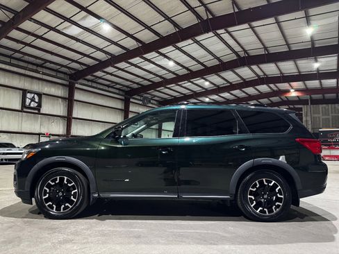 Used 2020 Nissan Pathfinder SV w/ Rock Creek Edition image 4