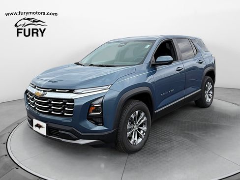 Used 2025 Chevrolet Equinox LT AWD/4WD image 8