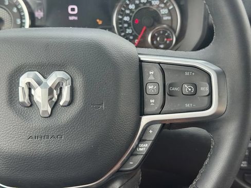 Used 2025 RAM 1500 Big Horn AWD/4WD image 24