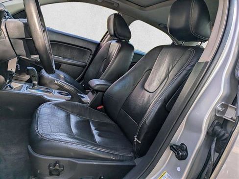 Used 2010 Ford Fusion SEL image 15