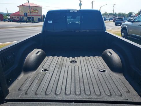 Used 2023 RAM 2500 Limited AWD/4WD image 9