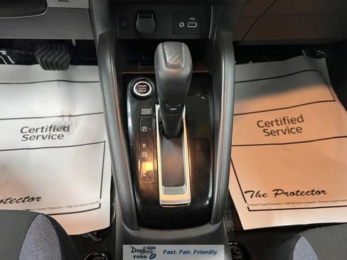 Used 2025 Nissan Versa SV FWD image 41