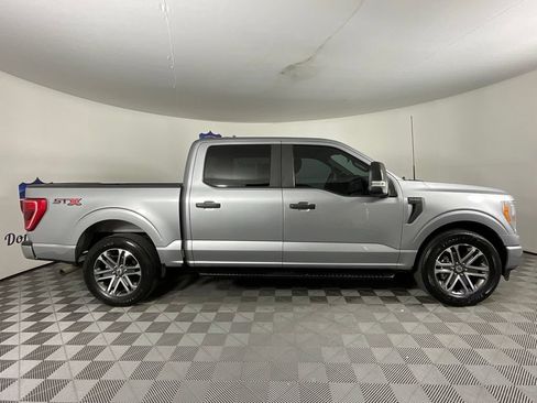 Used 2022 Ford F150 XL w/ STX Appearance Package RWD image 2