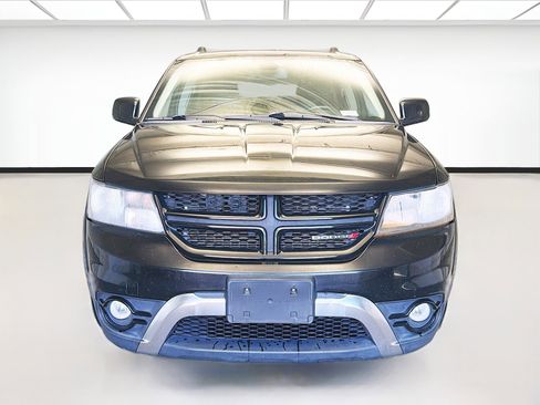Used 2019 Dodge Journey Crossroad image 2