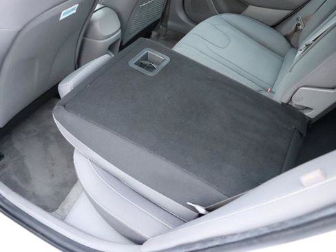 Used 2025 Hyundai Elantra SEL FWD image 23