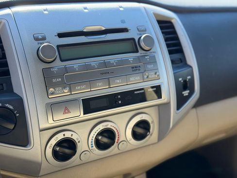Used 2009 Toyota Tacoma 4x4 Access Cab V6 image 17