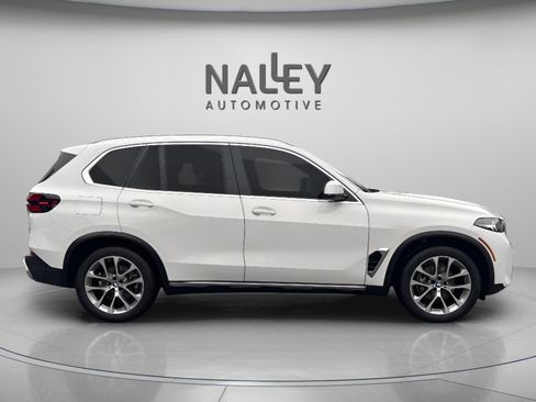Used 2024 BMW X5 sDrive40i image 4