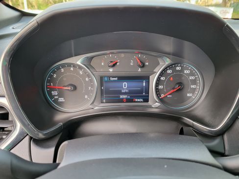 Certified 2023 Chevrolet Equinox RS w/ LPO, Cargo Package image 14