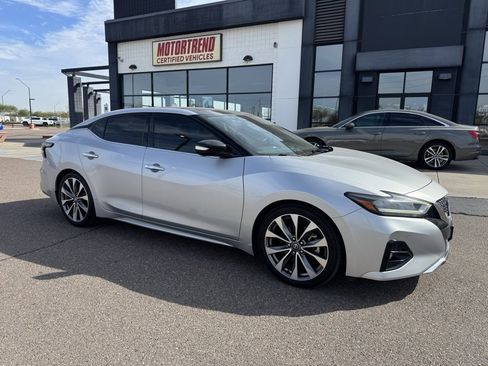 Used 2021 Nissan Maxima Platinum w/ Sport Mat Group image 2