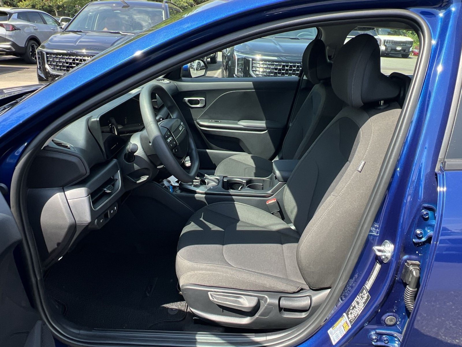 New 2026 Kia K4 FWD image 18