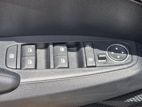 Certified 2026 Kia Seltos LX FWD image 22