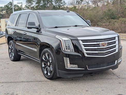 Used 2020 Cadillac Escalade Platinum AWD/4WD image 7