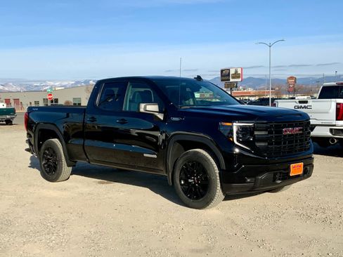 New 2026 GMC Sierra 1500 Elevation image 7