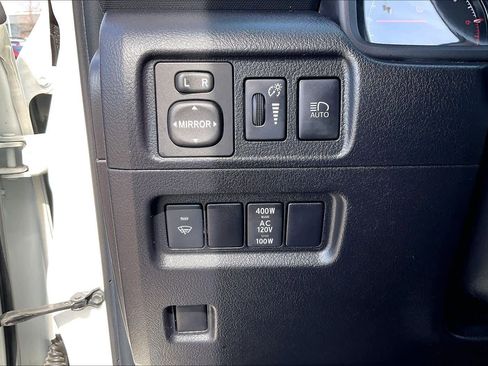 Used 2021 Toyota 4Runner SR5 image 34