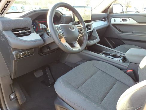 New 2026 Ford Explorer Active AWD/4WD image 14