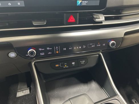 New 2026 Kia Carnival image 20