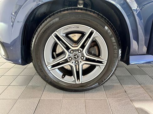 Certified 2024 Mercedes-Benz GLE 450 4MATIC image 42