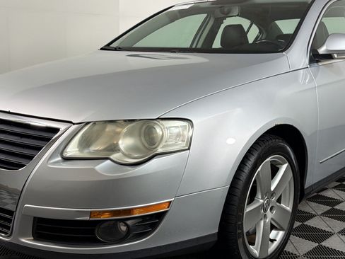 Used 2009 Volkswagen Passat Komfort FWD image 9