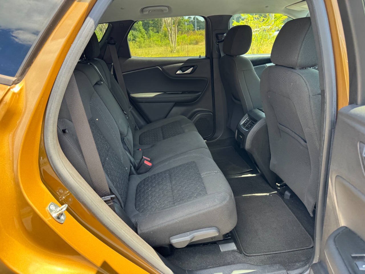 Used 2019 Chevrolet Blazer LT FWD image 14