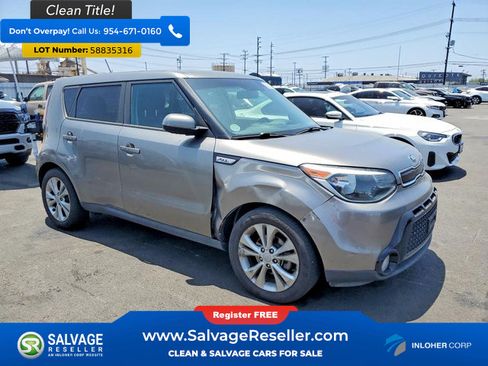 Used 2016 Kia Soul + FWD image 5