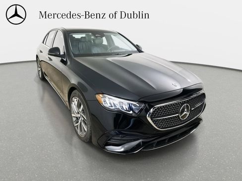 Used 2026 Mercedes-Benz E 350 4MATIC Sedan image 3
