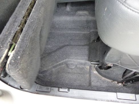 Used 2020 Chrysler Pacifica Touring-L w/ Tire & Wheel Group FWD image 35
